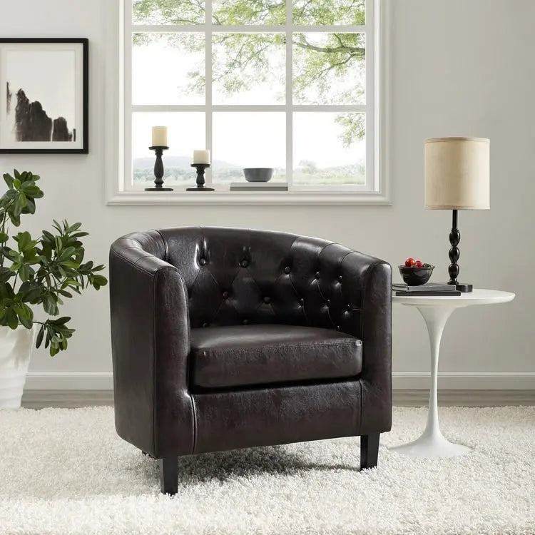 Poltrona d'accento, Poltrona a barilotto in similpelle trapuntata con bottoni, Poltrona d'accento moderna di metà secolo, Poltrona comoda, Poltrone a barilotto a vasca