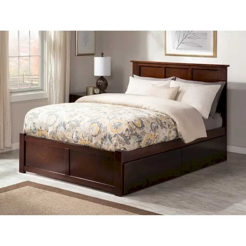 Letto matrimoniale Madison con piattaforma e 2 cassetti portaoggetti, color noce